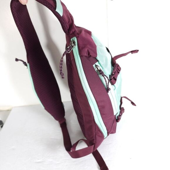 Patagonia Atom 8L Purpl Blue Hiking Sling Shoulder Snap Crossbody Backpack Bag - Picture 5 of 12